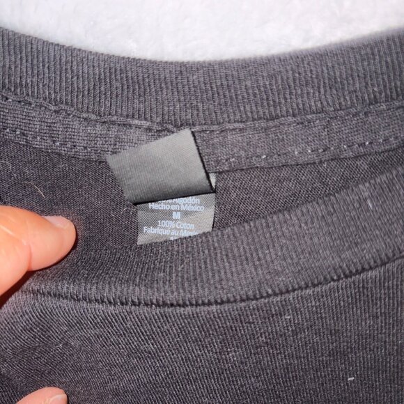 MANA Rayando El Sol Band T-Shirt Mens M Tultex Latin Rock Concert Merch 2019 - Picture 5 of 7